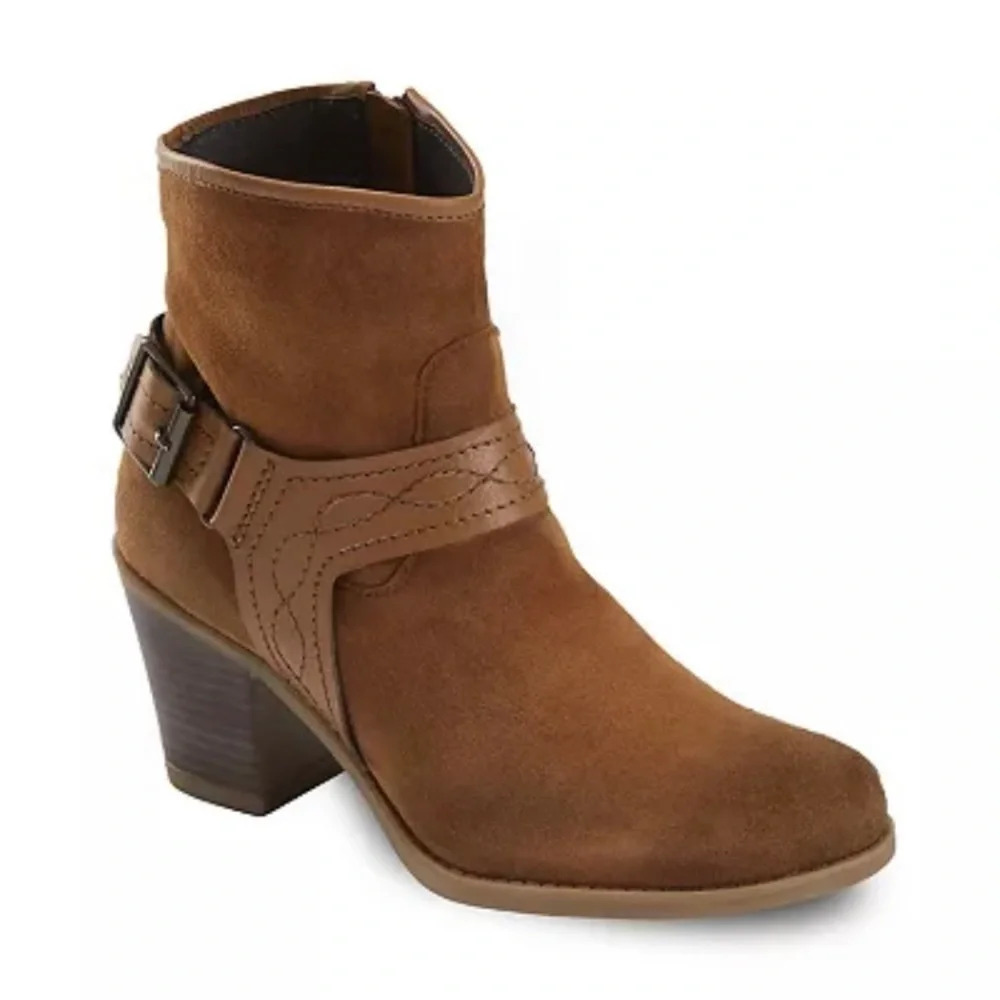 EARTH Sz 6.5 Lina Arlington Western Style Leather Stacked Heel Ankle Boots